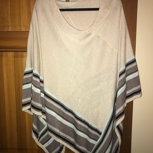 Tommy Bahama Poncho